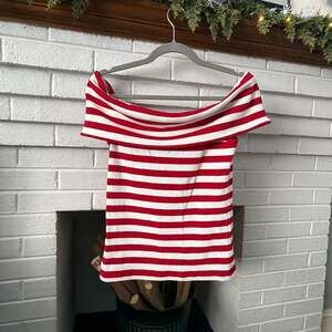 Banana Republic Red and White Striped Off-the-Shoulder Ribbed Knit Top